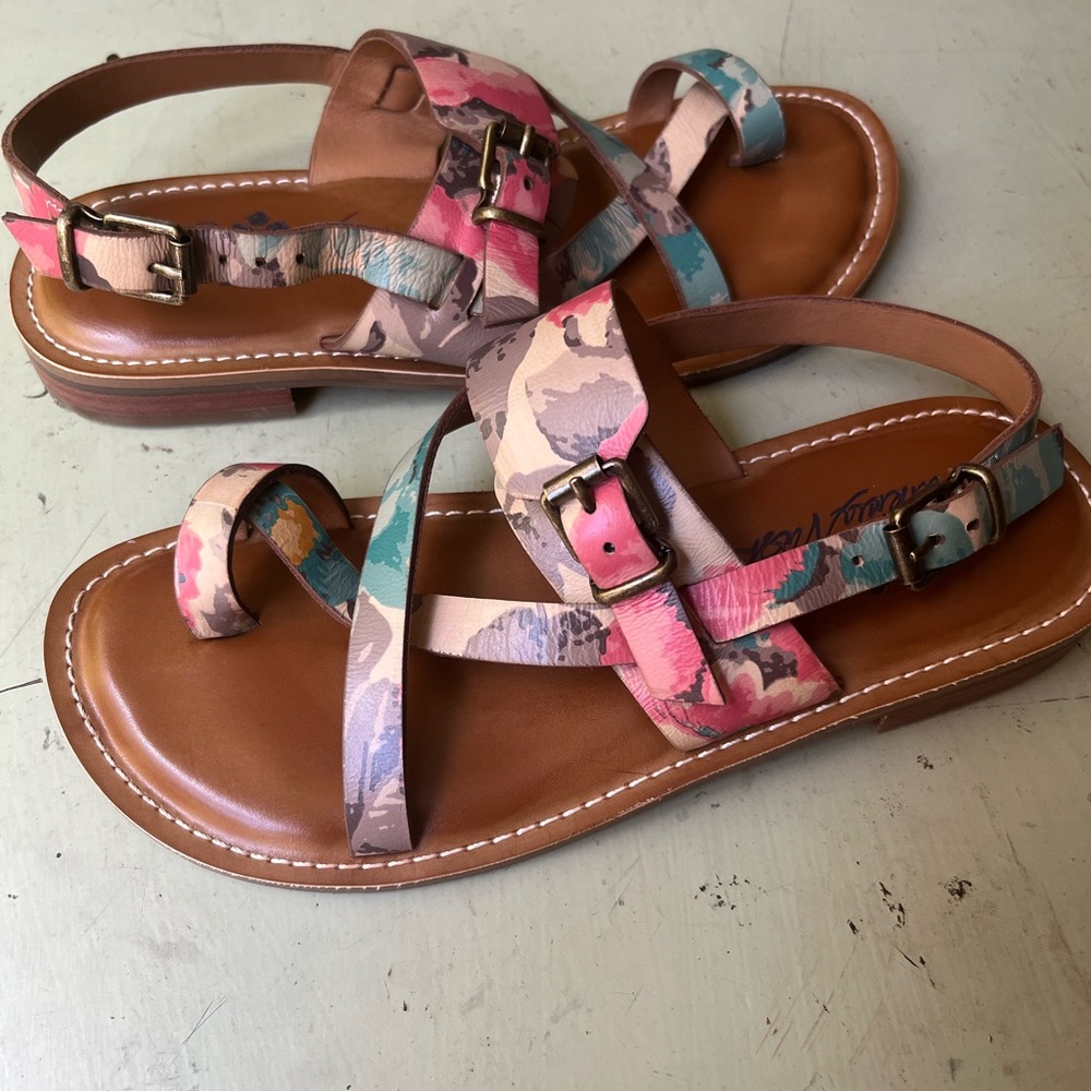 Patricia Nash Sandals size 6M